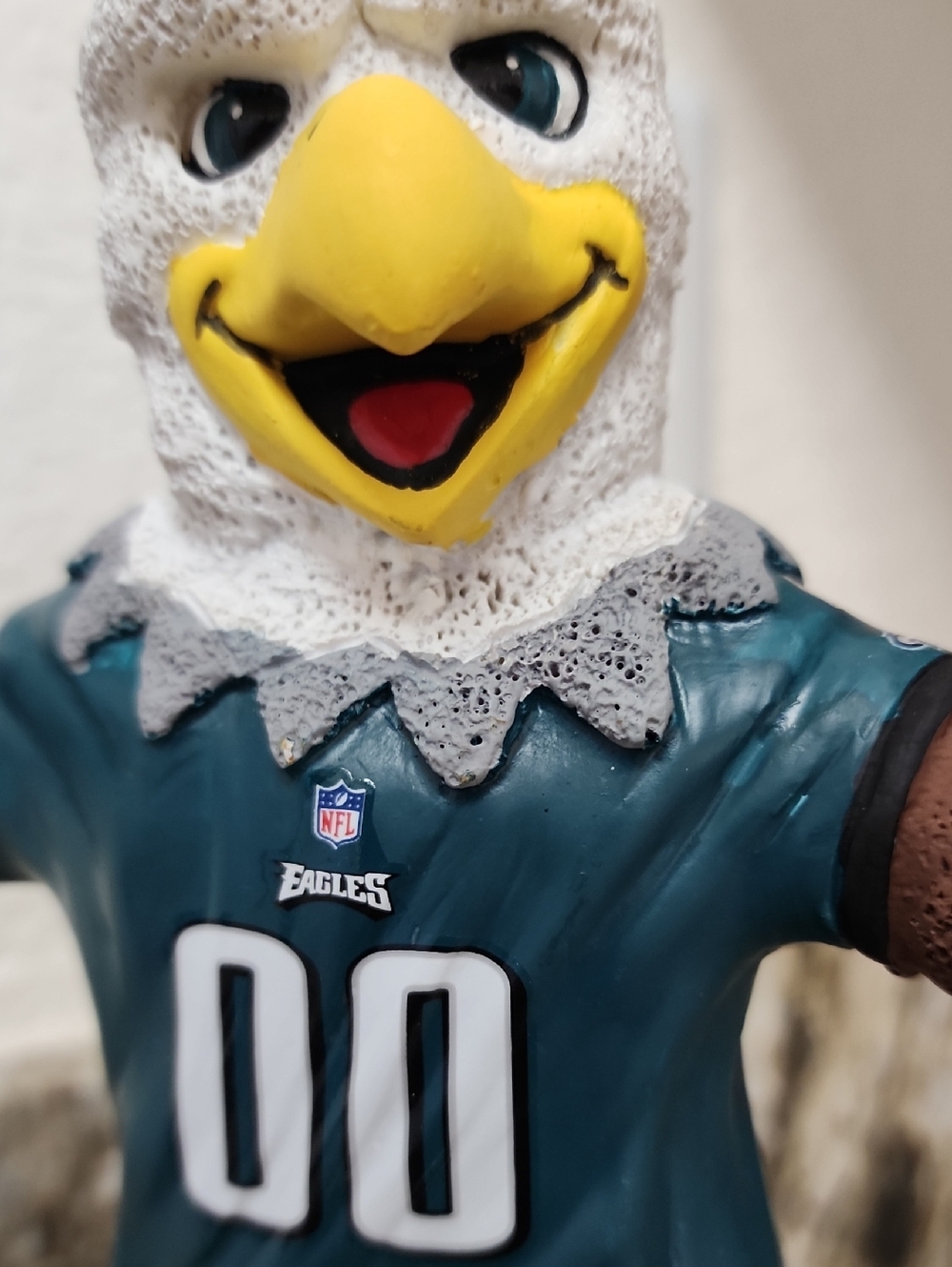 Philadelphia Eagles Mascot  Swoop, Figurine. NIB! - Picture 3 of 16